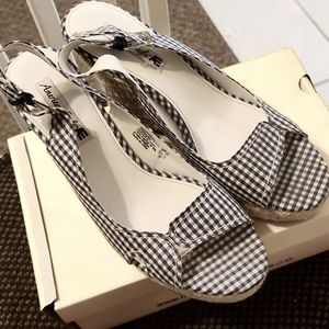 American Eagle size 11